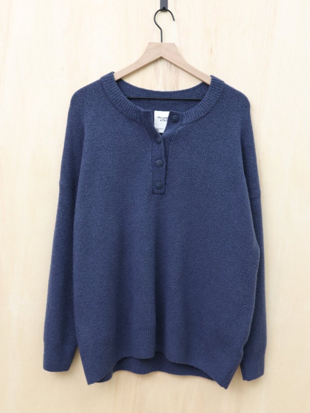 Abercrombie & Fitch Long‎ Sleeve Henley Jumper in Navy XL - Picture 2 of 4